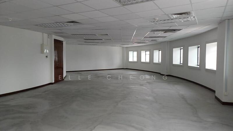 Goldhill Plaza, 1 Goldhill Plaza, 815 sqft, Office For Rent, by Elle Cheong, 25275169 - CommercialGuru.com.sg