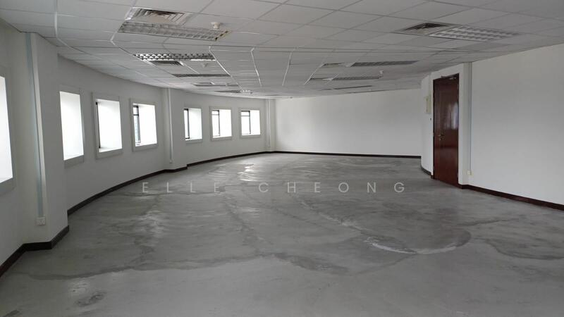 Goldhill Plaza, 1 Goldhill Plaza, 815 sqft, Office For Rent, by Elle Cheong, 25275169 - CommercialGuru.com.sg
