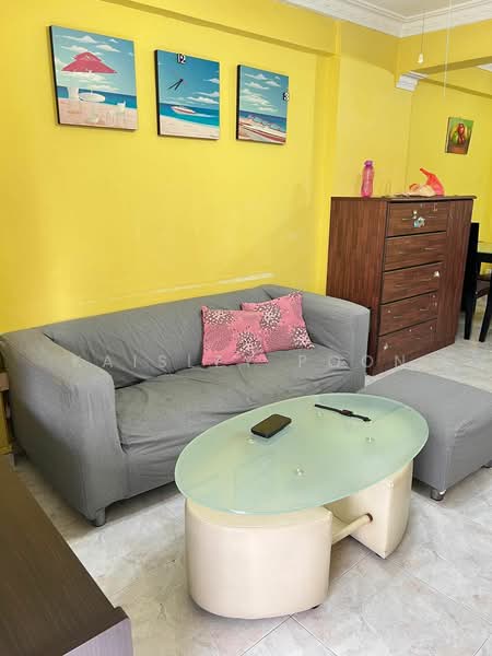 235 Lorong 8 Toa Payoh, 235 Lorong 8 Toa Payoh, 1 Bedroom, 721 sqft, HDB Flat For Rent, by Kaisley Poon, 25275326 - PropertyGuru.com.sg