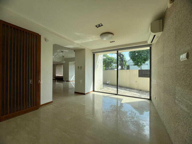 Goldenhill Villas, 1 Golden Rise, 4 Bedrooms, 3,800 sqft, Semi-Detached House For Rent, by Emily Yeoh  杨爱薇, 25275481 - PropertyGuru.com.sg