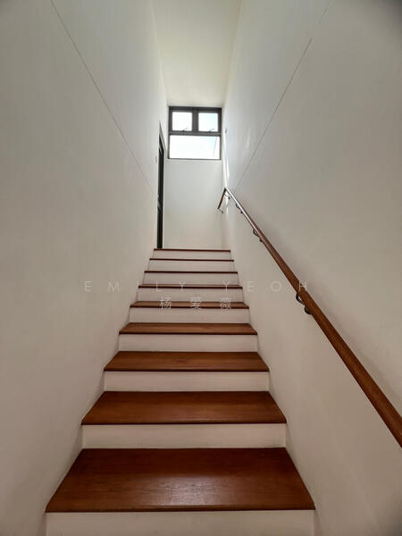 Goldenhill Villas, 1 Golden Rise, 4 Bedrooms, 3,800 sqft, Semi-Detached House For Rent, by Emily Yeoh  杨爱薇, 25275481 - PropertyGuru.com.sg