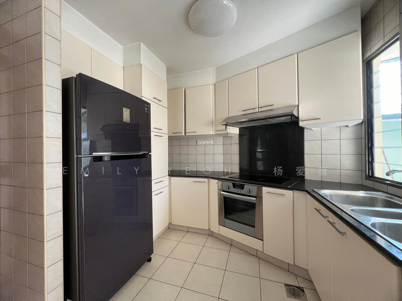 Goldenhill Villas, 1 Golden Rise, 4 Bedrooms, 3,800 sqft, Semi-Detached House For Rent, by Emily Yeoh  杨爱薇, 25275481 - PropertyGuru.com.sg