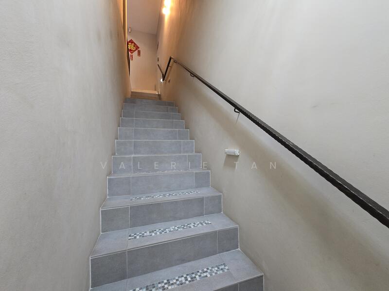 For Sale - Rare 2 sty Jln Bangket Semi-D for Sale