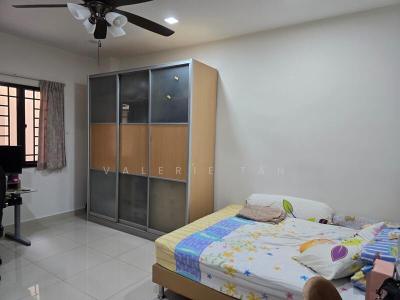 For Sale - Rare 2 sty Jln Bangket Semi-D for Sale