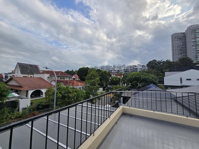 For Sale - Rare 2 sty Jln Bangket Semi-D for Sale