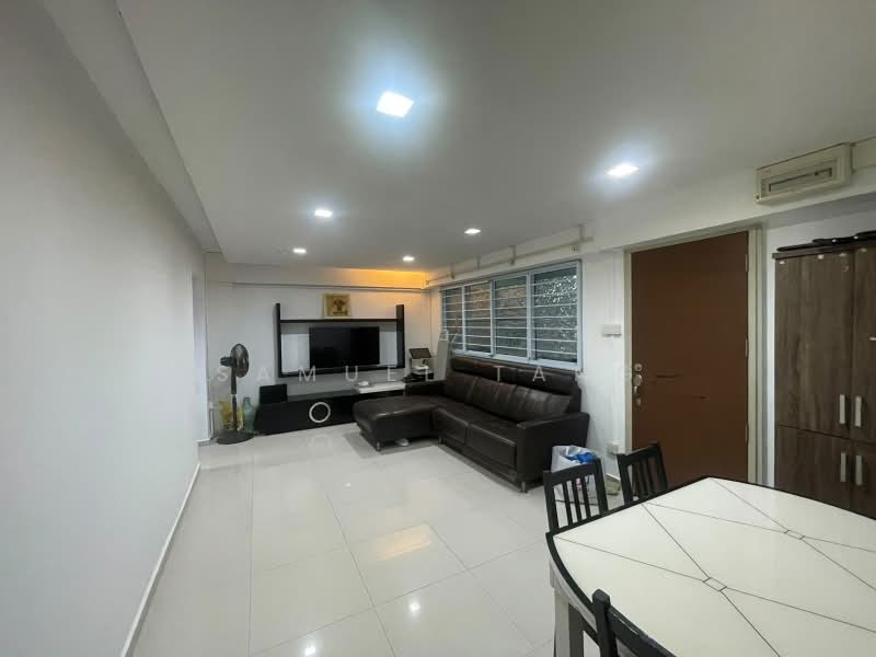 639 Yishun Street 61, 639 Yishun Street 61, 3 Bedrooms, 904 sqft, HDB Flat For Sale, by Samuel Tang, 25276770 - PropertyGuru.com.sg