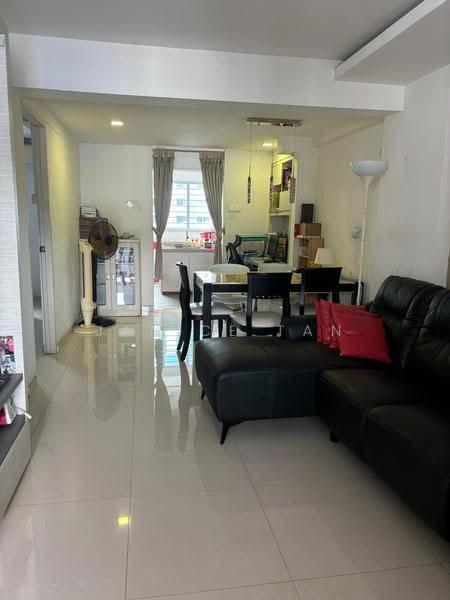 22 Telok Blangah Crescent, 22 Telok Blangah Crescent, Harbourfront / Telok Blangah, 2 Bedrooms, 635 sqft, HDB Flat For Rent, by Janice Tan, 25276867 - PropertyGuru.com.sg