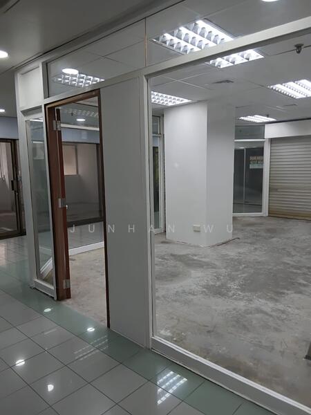 Orchard Towers, 400 Orchard Road, 310 sqft, Other Retail For Rent, by Junhan Wu, 25277431 - CommercialGuru.com.sg