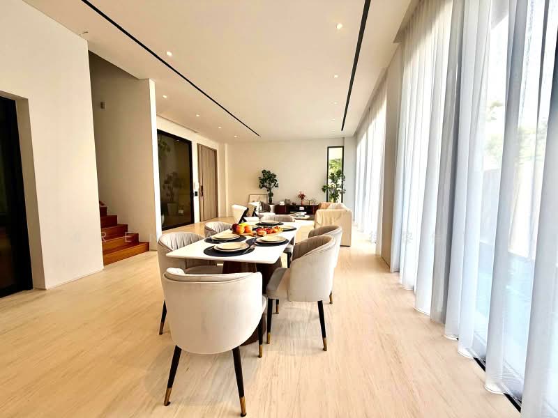 BRENDA ZEE 9450*99388 ✧ Watten/Bukit Timah ✧ Semi-D within 1km to RGPS, Hillcrest Road, Watten Estate, Greendale Avenue, Greendale Rise, Greenwood Avenue, Newton / Novena, 5 Bedrooms, 6,700 sqft, Semi-Detached House For Sale, by Brenda Zee (徐黎倫), 25277661 - Dining Room - PropertyGuru.com.sg