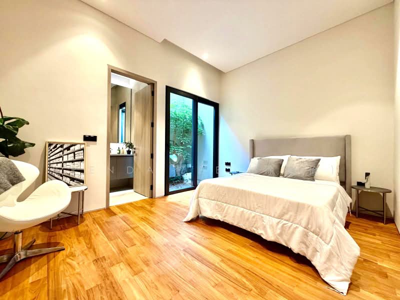BRENDA ZEE 9450*99388 ✧ Watten/Bukit Timah ✧ Semi-D within 1km to RGPS, Hillcrest Road, Watten Estate, Greendale Avenue, Greendale Rise, Greenwood Avenue, Newton / Novena, 5 Bedrooms, 6,700 sqft, Semi-Detached House For Sale, by Brenda Zee (徐黎倫), 25277661 - L2 Bedroom 3 - PropertyGuru.com.sg