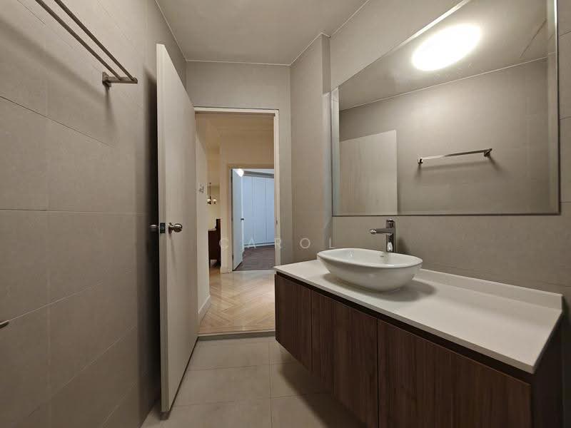 Orange Regency, 101 Fernhill Road, Tanglin / Holland / Bukit Timah, 4 Bedrooms, 1,765 sqft, Apartment For Rent, by Carol Chai, 25277819 - Bathroom - PropertyGuru.com.sg