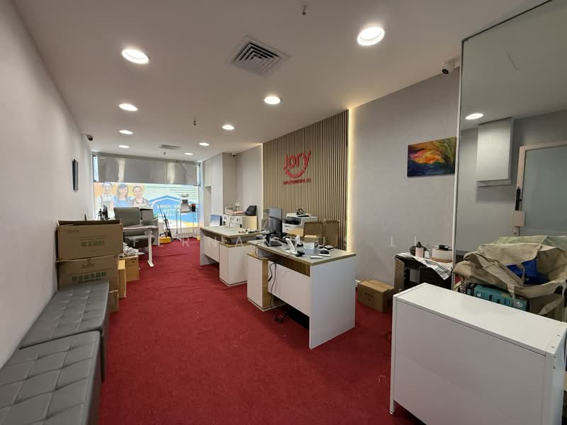 Orchard Towers, 400 Orchard Road, Orchard / River Valley, 312 sqft, Other Retail For Rent, by Fernandus Li, 25278443 - CommercialGuru.com.sg