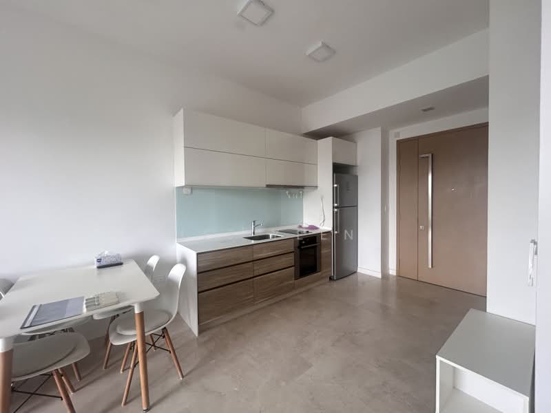 Alex Residences, 28 Alexandra View, 2 Bedrooms, 678 sqft, Apartment For Rent, by Lee Yeen, 25278748 - PropertyGuru.com.sg