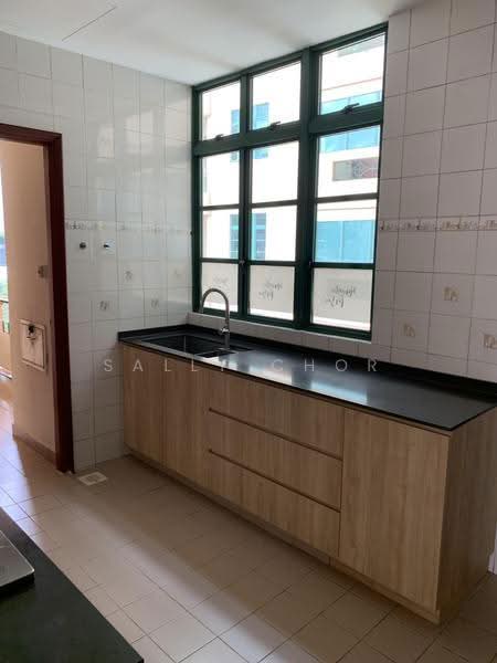 Hillview Heights, 27 Hillview Avenue, 3 Bedrooms, 1,431 sqft, Condominium For Rent, by Sally Chor, 25278806 - PropertyGuru.com.sg