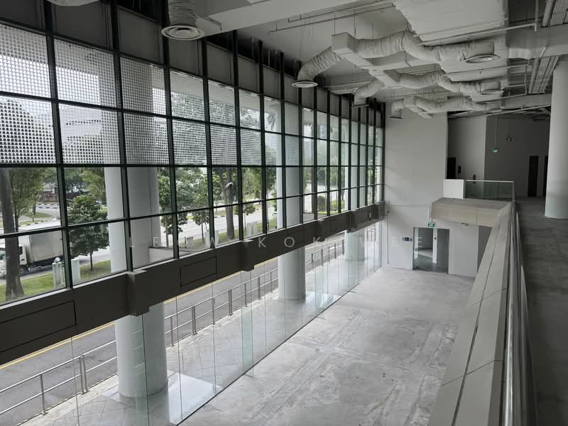 Ground floor 11m high warehouse / showroom office with full glass panels, Toh guan, 12,000 sqft, Business / Science Park For Rent, by Leow Kok Wee, 25278807 - CommercialGuru.com.sg
