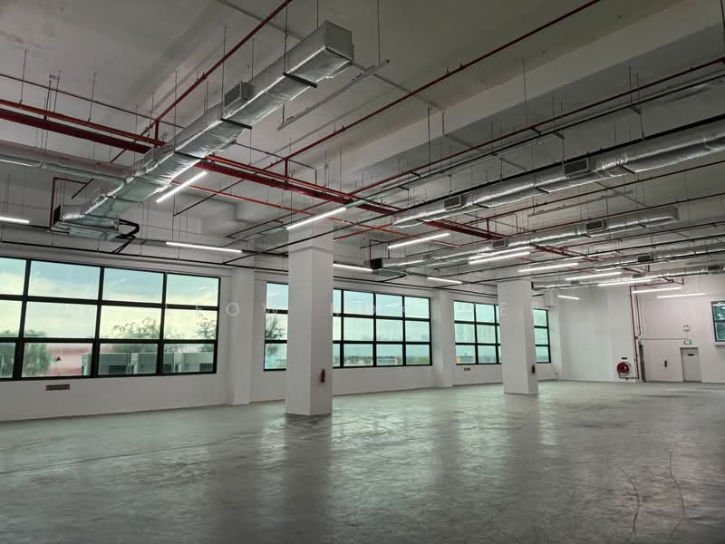 Ground floor 11m high warehouse / showroom office with full glass panels, Toh guan, 12,000 sqft, Business / Science Park For Rent, by Leow Kok Wee, 25278807 - CommercialGuru.com.sg