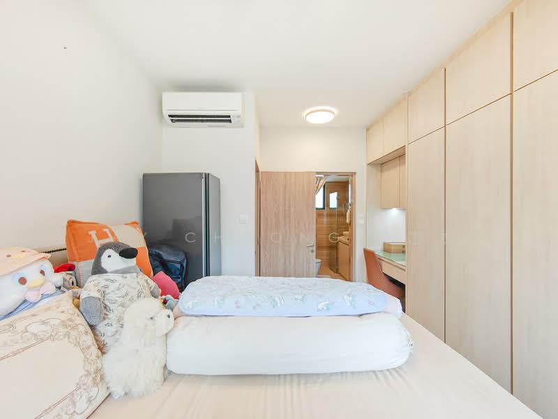 For Sale - Spring Grove