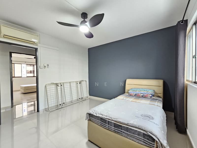 264 Bukit Batok East Avenue 4, 264 Bukit Batok East Avenue 4, 3 Bedrooms, 1,109 sqft, HDB Flat For Rent, by Joanne Ng, 25279594 - Common Bedroom 1 - PropertyGuru.com.sg
