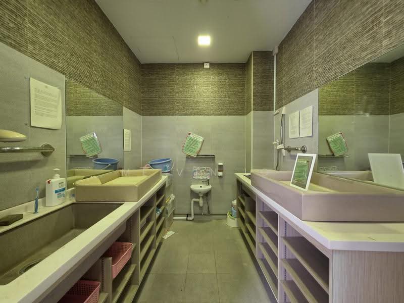 East Coast Road Shophouse, East Coast Road, East Coast / Marine Parade, 2,098 sqft, Shop / Shophouse For Rent, by Melvin Lo, 25280013 - CommercialGuru.com.sg