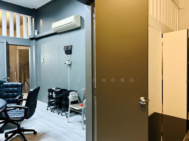 Black & White Boutique Office for Rent in Old Seletar Camp, Old Birdcage Walk, Seletar / Yio Chu Kang, 720 sqft, Office For Rent, by John Chong, 25280146 - CommercialGuru.com.sg