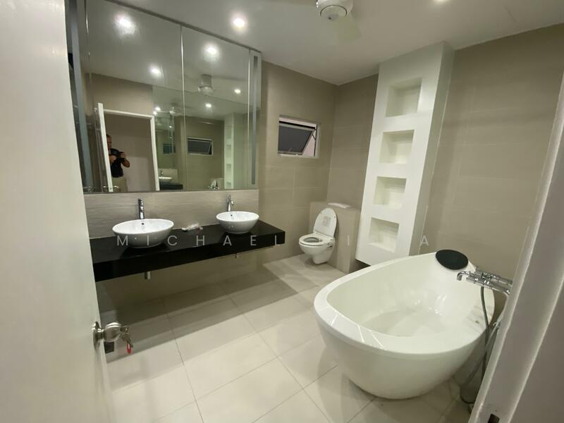 The Arcadia (Arcadia Gardens), 235 Arcadia Road, Newton / Novena, 4 Bedrooms, 3,700 sqft, Condominium For Rent, by Michael Ciola, 25281058 - PropertyGuru.com.sg