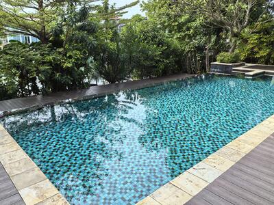 For Sale - Paradise Island