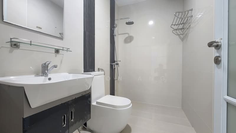 Bodmin Drive, , 4 Bedrooms, 1,708 sqft, Corner Terrace For Rent, by Wilson Ang, 25282556 - PropertyGuru.com.sg