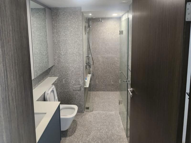 Clavon, 8 Clementi Avenue 1, Buona Vista / West Coast / Clementi New Town, 1 Bedroom, 527 sqft, Condominium For Sale, by Jenell Lee, 25282786 - Bathroom - PropertyGuru.com.sg