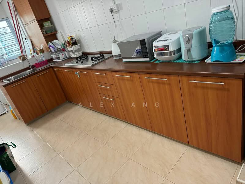 521 Hougang Avenue 6, 521 Hougang Avenue 6, Room Rental, 200 sqft, HDB Flat For Rent, by Alex Ang, 25283539 - PropertyGuru.com.sg
