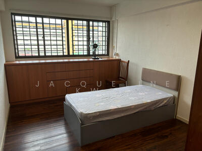 For Rent - 216 Tampines Street 23