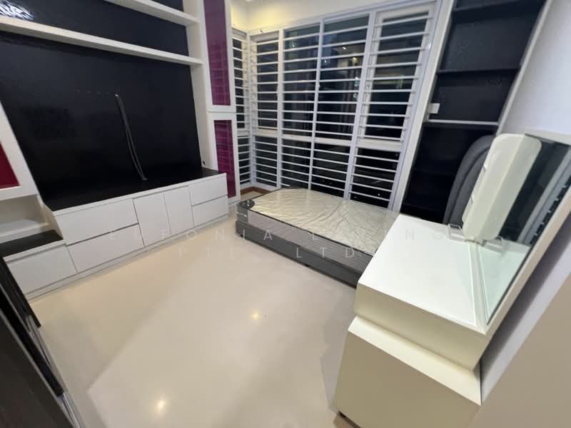 For Rent - Savannah Condopark