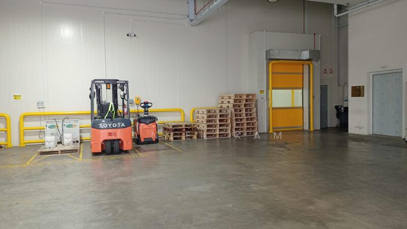 ☎️Fire Sale Warehouse Woodlands Tuas, , 50,000 sqft, Warehouse For Sale, by Daniel Kam 甘囯財, 25285504 - CommercialGuru.com.sg