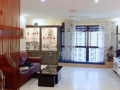 For Rent - 183A Rivervale Crescent