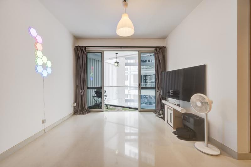 Visioncrest, 37 Oxley Rise, Orchard / River Valley, 2 Bedrooms, 915 sqft, Condominium For Rent, by Evangeline Yeong, 25285748 - PropertyGuru.com.sg