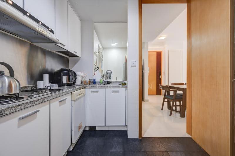 Visioncrest, 37 Oxley Rise, Orchard / River Valley, 2 Bedrooms, 915 sqft, Condominium For Rent, by Evangeline Yeong, 25285748 - PropertyGuru.com.sg