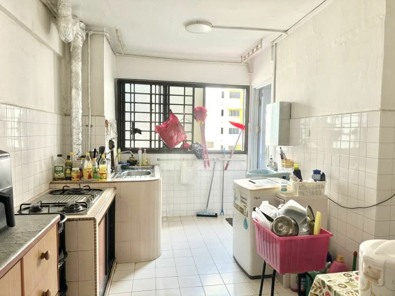 725 Yishun Street 71, 725 Yishun Street 71, Studio, 689 sqft, HDB Flat For Rent, by Angela Ng, 25286302 - PropertyGuru.com.sg