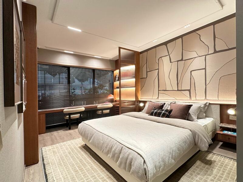 Master Room with study