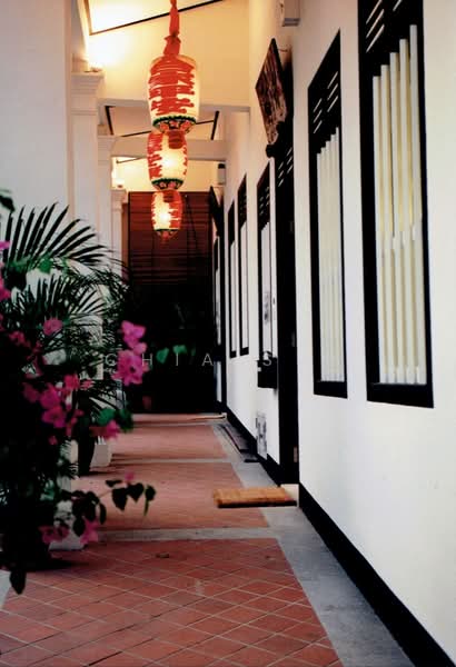 Kim Yam Road, Kim Yam Road, River Valley Road, 3 Bedrooms, 2,000 sqft, Conservation House For Rent, by Chia S M, 25287050 - PropertyGuru.com.sg