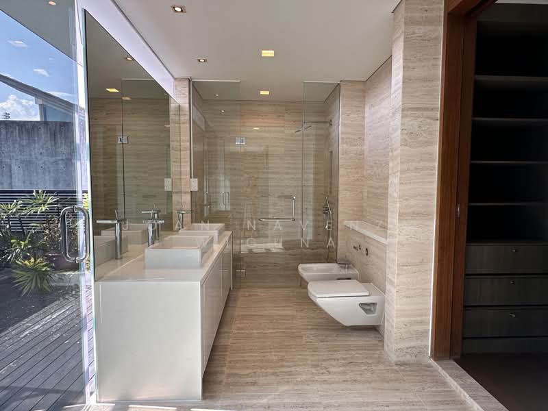 Sentosa Cove, Cove Way, Harbourfront / Telok Blangah, 6 Bedrooms, 8,000 sqft, Detached House For Sale, by Joan Navenza Wiguna, 25287894 - PropertyGuru.com.sg