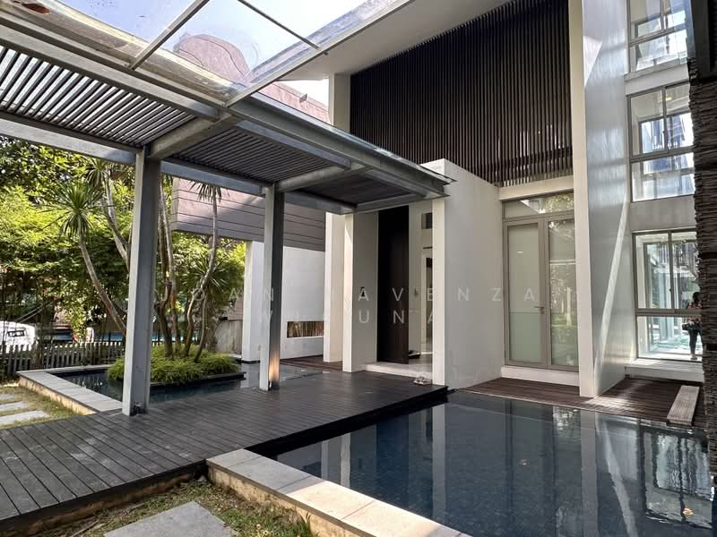 Sentosa Cove, Cove Way, Harbourfront / Telok Blangah, 6 Bedrooms, 8,000 sqft, Detached House For Sale, by Joan Navenza Wiguna, 25287894 - PropertyGuru.com.sg