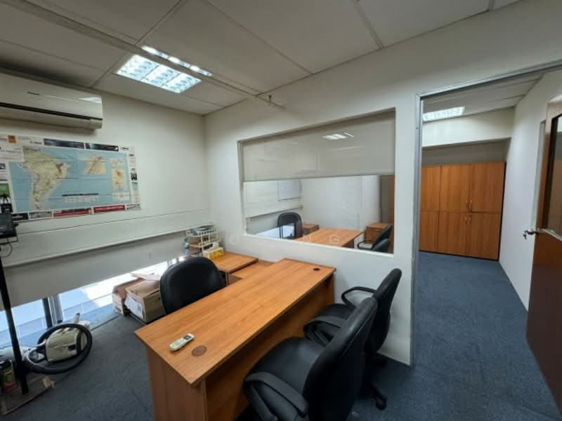 Wcega Plaza, 1 Bukit Batok Crescent, 2,411 sqft, Light Industrial (B1) For Rent, by Joe Ng, 25287996 - CommercialGuru.com.sg