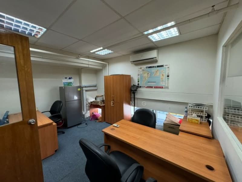 Wcega Plaza, 1 Bukit Batok Crescent, 2,411 sqft, Light Industrial (B1) For Rent, by Joe Ng, 25287996 - CommercialGuru.com.sg
