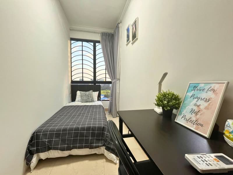 Nus ,Essec Dover Mrt and Fusionpolis,, , Room Rental, 150 sqft, Apartment For Rent, by Elaine Chng, 25288126 - PropertyGuru.com.sg