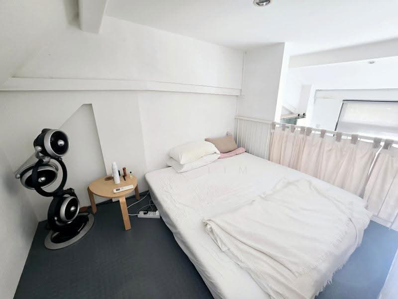 Unblock Nature View! Huge and Independent Unit in Fuyong Estate for Rent!, Dairy Farm / Bukit Panjang / Choa Chu Kang, 1 Bedroom, 976 sqft, Terraced House For Rent, by Yan Lim, 25288426 - PropertyGuru.com.sg