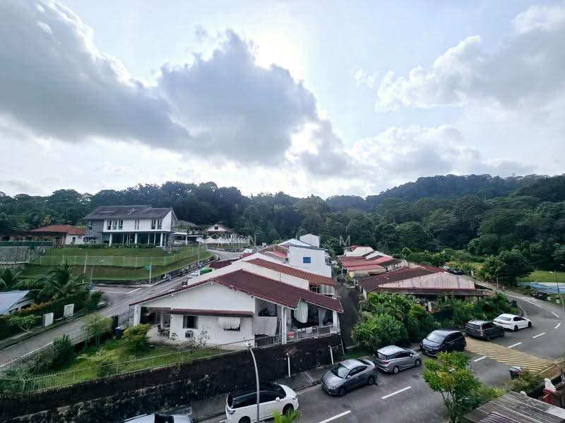 Unblock Nature View! Huge and Independent Unit in Fuyong Estate for Rent!, Dairy Farm / Bukit Panjang / Choa Chu Kang, 1 Bedroom, 976 sqft, Terraced House For Rent, by Yan Lim, 25288426 - PropertyGuru.com.sg