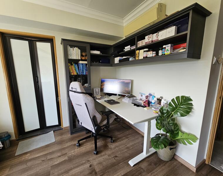 Not 1 but able to accommodate 2 study table or another adjoining bed.