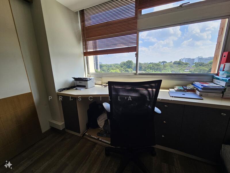 A long study table with unblocked views! Great for looking afar to rest your eyes!