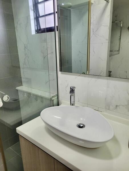 For Rent - 72 Marine Drive