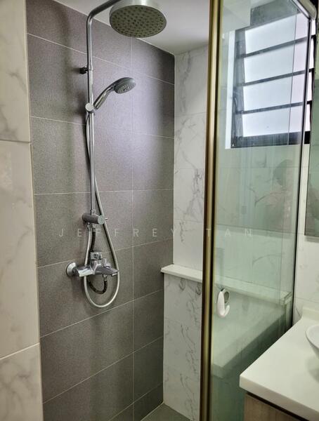 For Rent - 72 Marine Drive