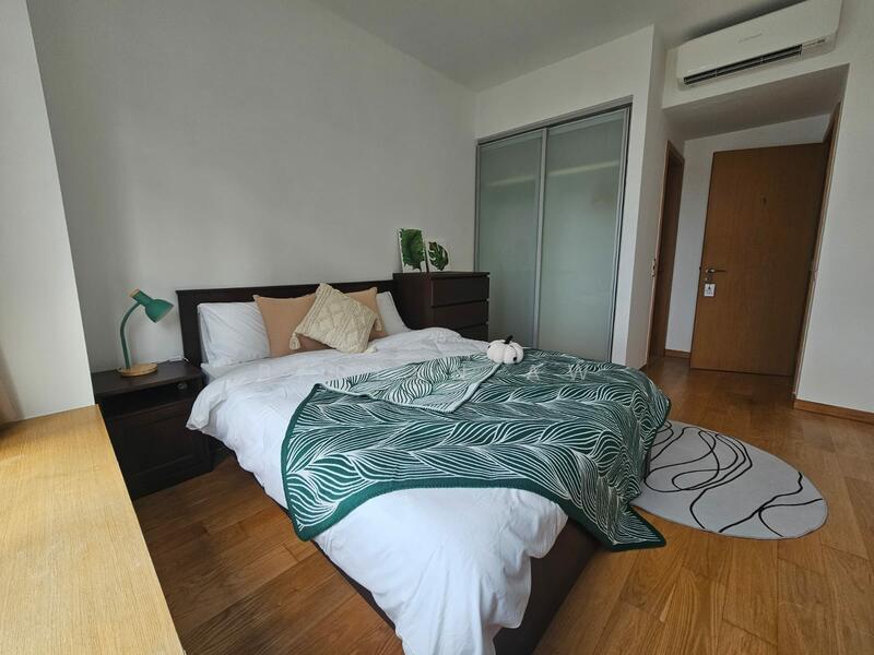 R5 Master bed room 